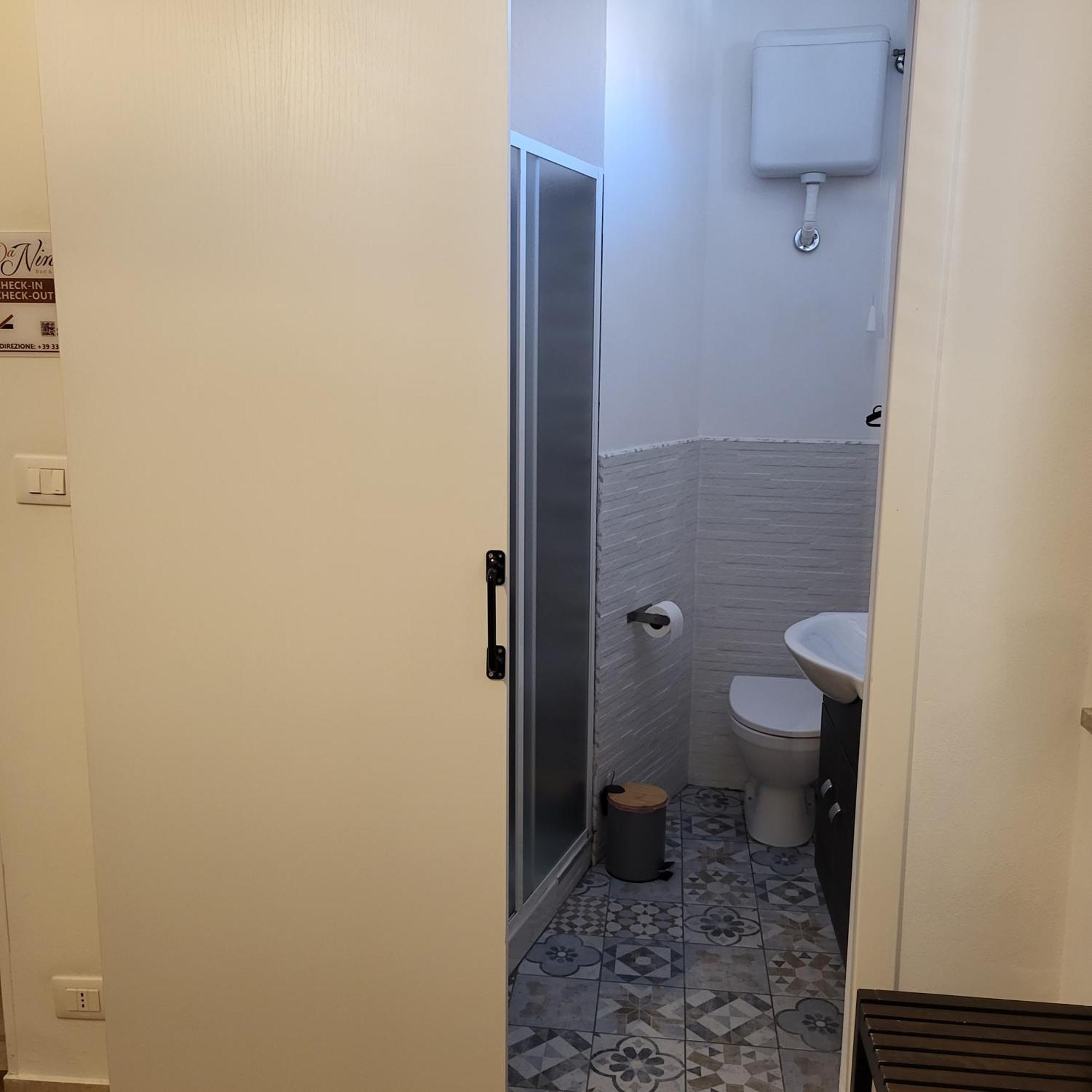 "Da Nina" Hotel Lascari Cameră foto